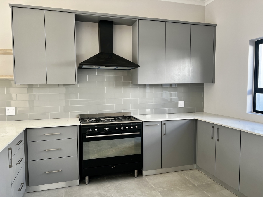 3 Bedroom Property for Sale in Verdeau Lifestyle Estate Western Cape